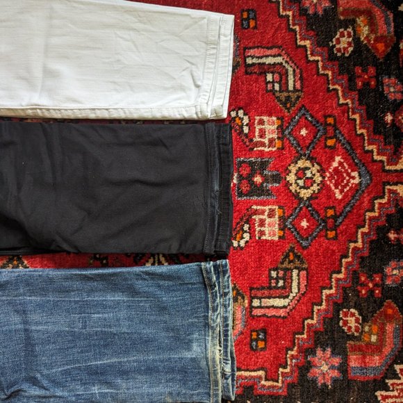 Size 28 Medium Rise Citizens of Humanity Jeans - Picture 3 of 3